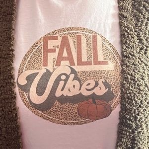 Fall Vibes graphic tee